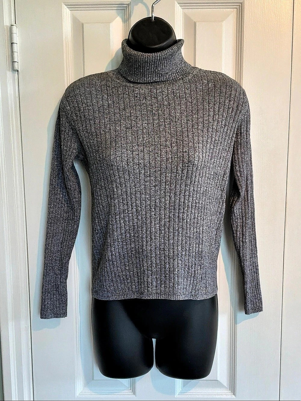 Talbots petites Ribbed Turtleneck Sweater Gray Small